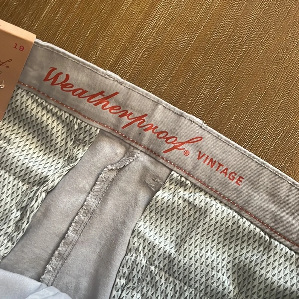 Weatherproof vintage chinos. Light grey. NWT - Picture 4 of 6